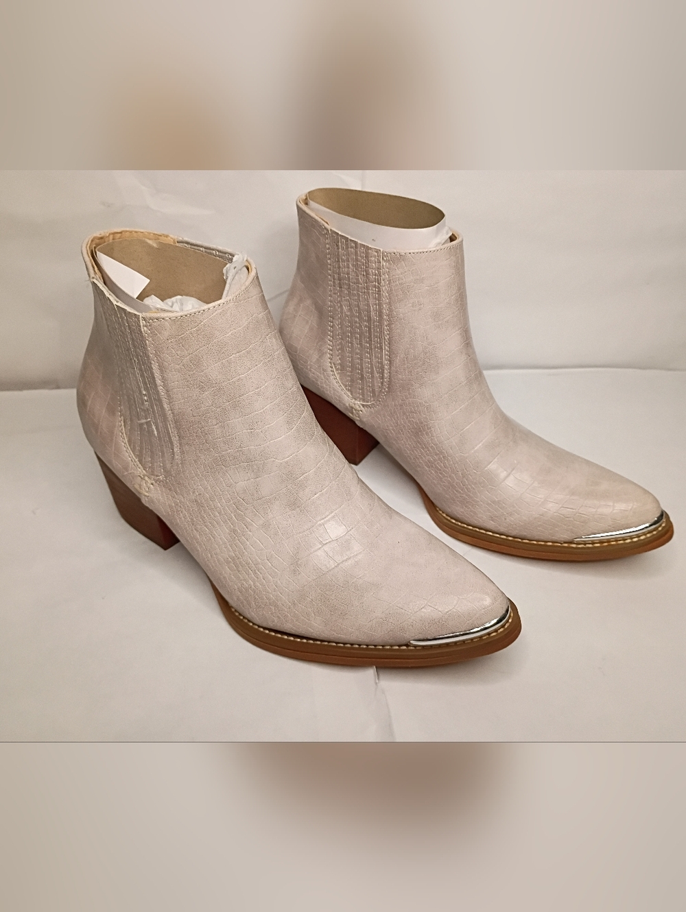 Women’s Silver Croc-Embossed Ankle Boot
